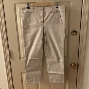 Khaki size 10 LOFT Modern Chino Crop